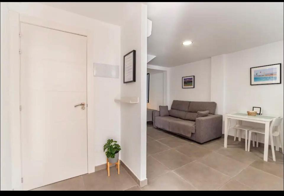 Loft Independiente A 150 Mtrs De La Playa Wifi Aire Acondicionado ตาริฟา ภายนอก รูปภาพ